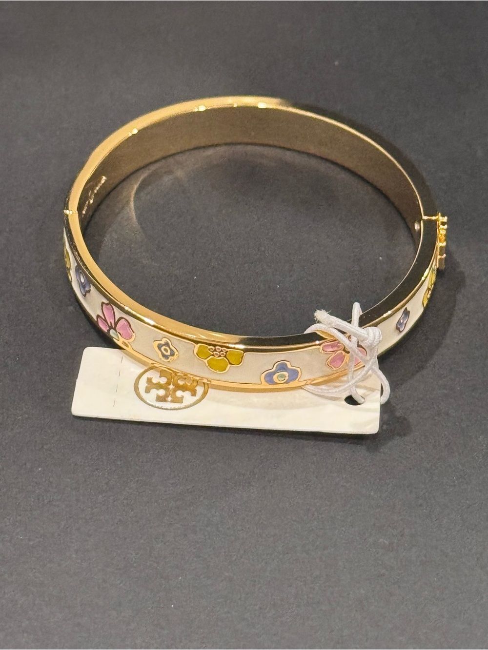 NWT Tory Burch Kira Flora-Print Enamel Hinged Bangle Bracelet Gold Cream - Picture 9 of 13